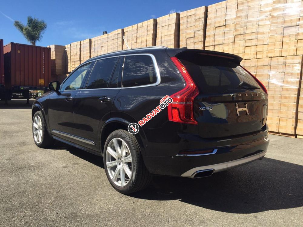 Bán Volvo XC90 Inscription 2017, màu đen, xe mới-3