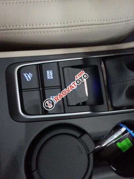 Cần bán Hyundai Santa Fe đời 2017, màu trắng-12