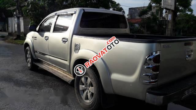 Bán xe Toyota Hilux 3.0 đời 2011 số sàn, 428 triệu-5