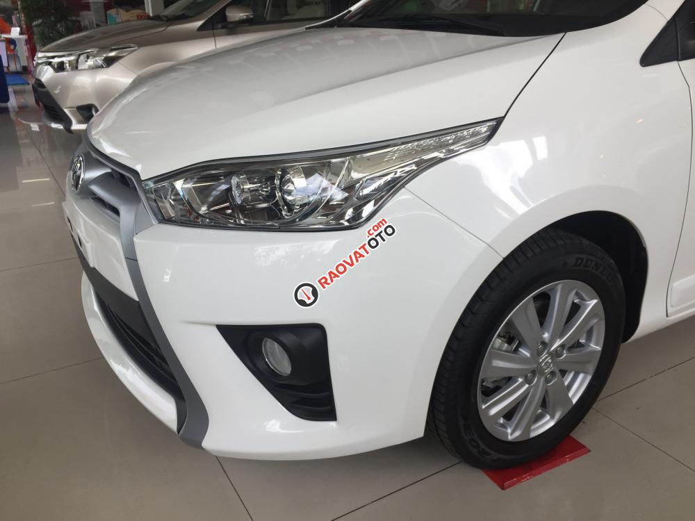 Xe Toyota Yaris năm 2018 giao xe nhanh nhất Sài Gòn-2