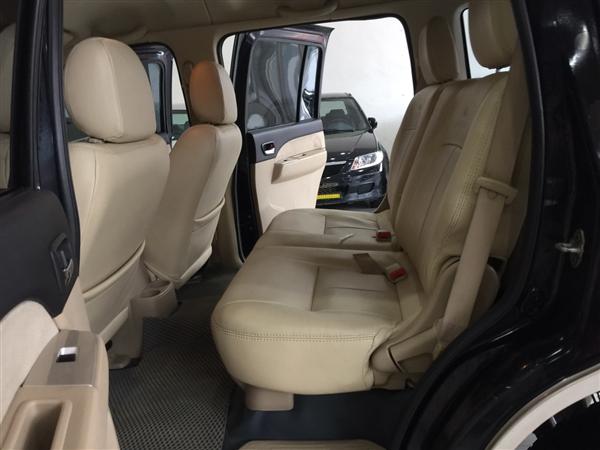 Cần bán lại xe Ford Everest đời 2007, màu đen-9