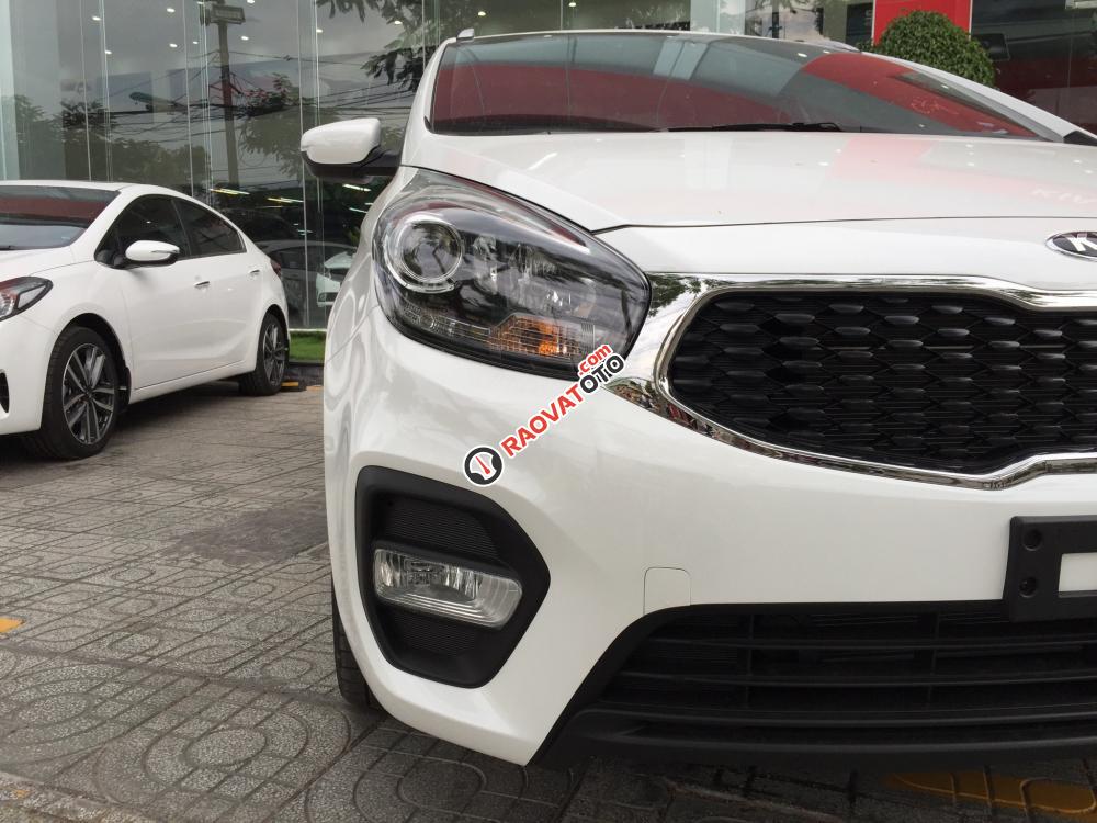 Bán Kia Rondo 2.0 GAT 2018, giá tốt nhất thị trường, hỗ trợ trả góp 90%-1