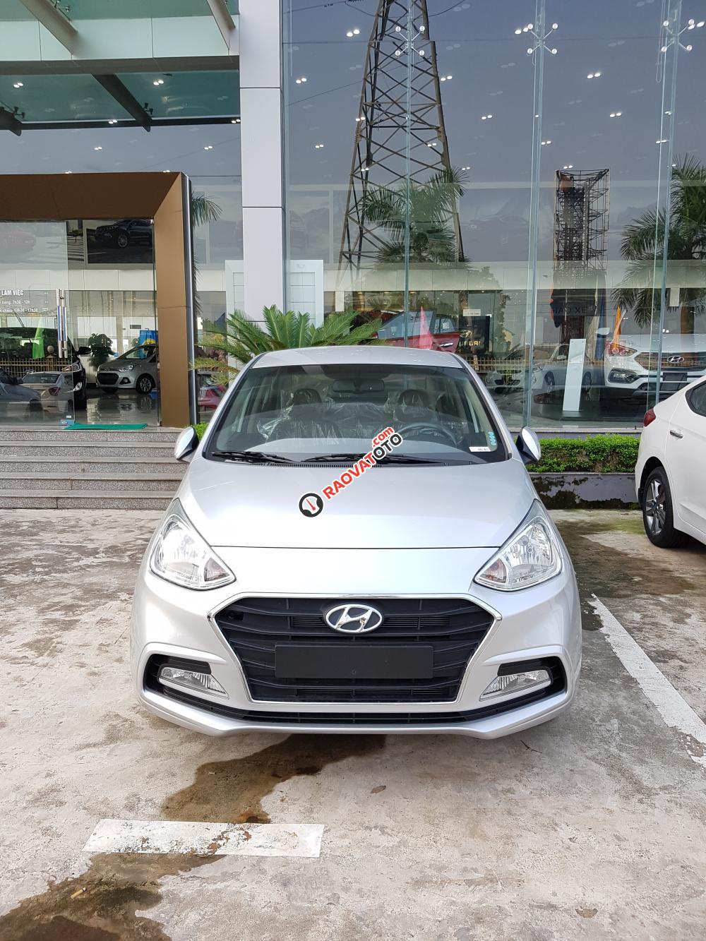 Cần bán Grand I10 Sedan đời 2018, xe mới 100%, màu bạc 2 đầu Thành Trung: 0941.367.999-0