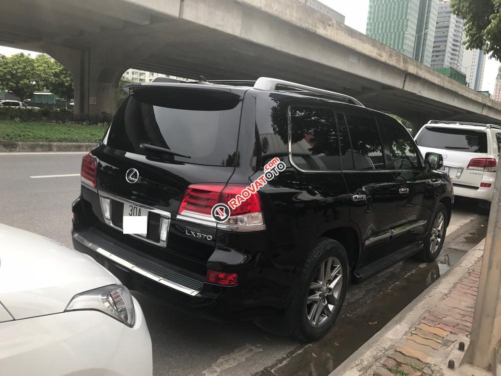 Bán ô tô Lexus LX 570 Mỹ đời 2014, màu đen, biển Hà Nội có phanh khoảng cách-2