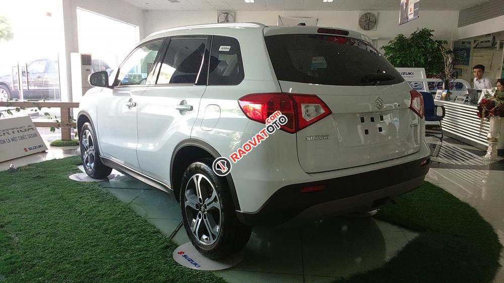 Suzuki Vitara - 2017 - màu trắng - xe có sẵn- khuyến mãi 50 triệu - liên hệ 0906612900-2