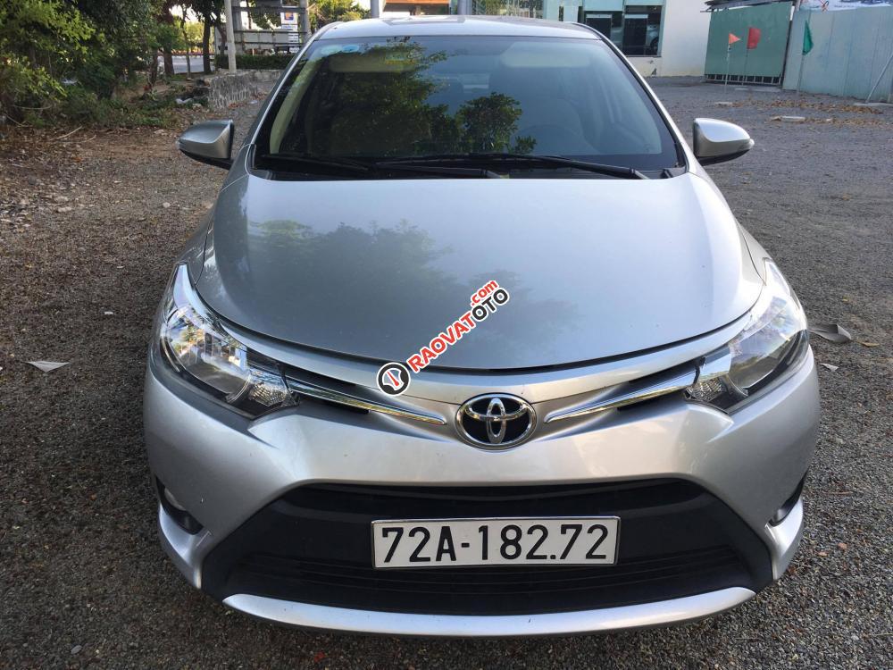 Bán Toyota Vios E, số sàn đời 2016, màu bạc giá cạnh tranh-8