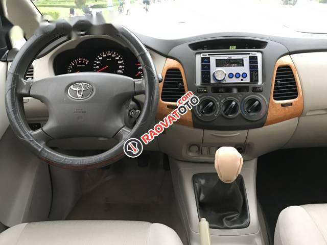 Bán Toyota Innova G 2.0 đời 2009 số sàn, 438tr-5