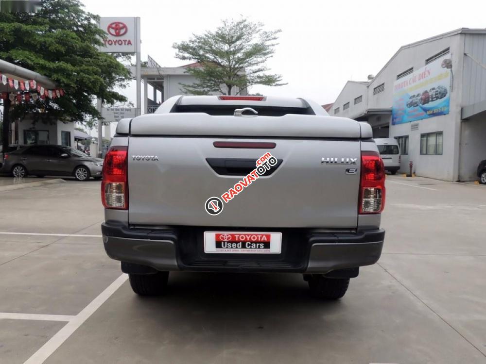 Bán Toyota Hilux 2.5E 4x2 MT đời 2015, màu bạc, nhập khẩu nguyên chiếc -2