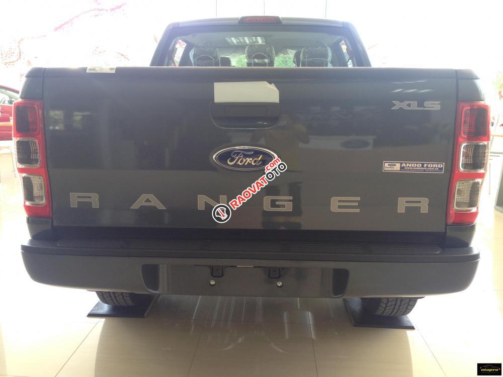 Bán ô tô Ford Ranger XLS 4x2 AT đời 2017, hỗ trợ trả góp 80% lãi suất ổn định tại Lạng Sơn-2