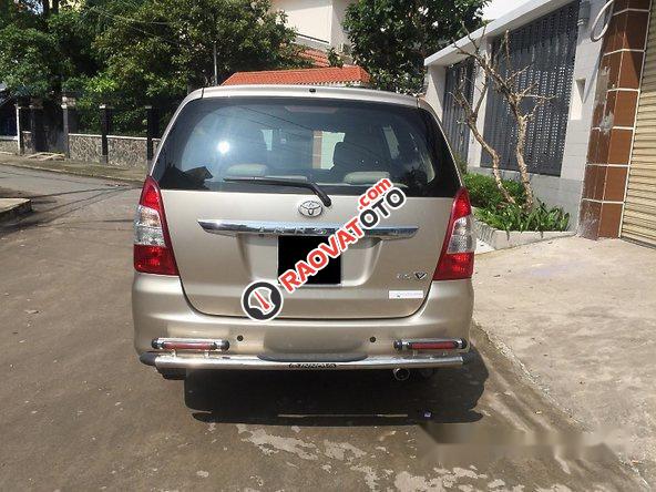 Bán Toyota Innova đời 2013 số tự động giá cạnh tranh-9