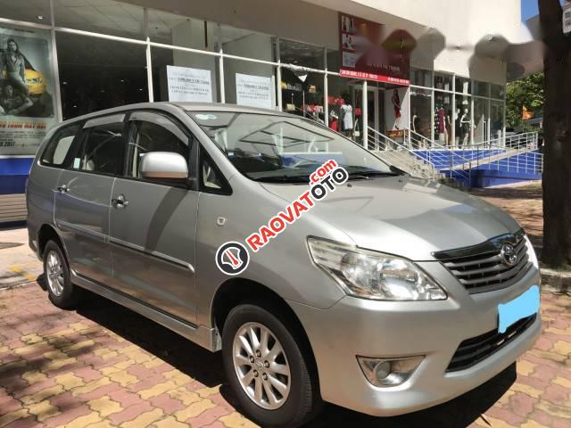 Bán ô tô Toyota Innova G đời 2012, màu bạc chính chủ, giá chỉ 540 triệu-1