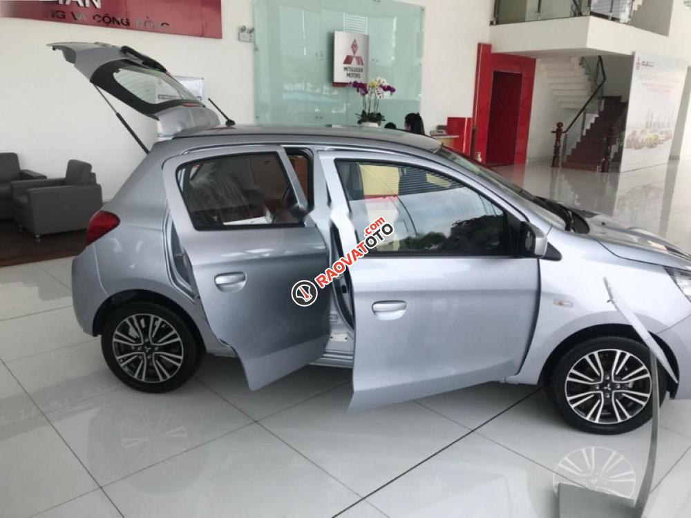 Cần bán Mitsubishi Mirage 1.2MT đời 2017, màu bạc, xe nhập, giá chỉ 370 triệu-2