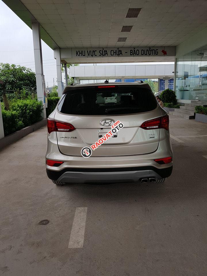 Cần bán xe Hyundai Santa Fe đời 2018 - đầy đủ khuyến mại, xe giao ngay, liên hệ Thành Trung: 0941.367.999-11