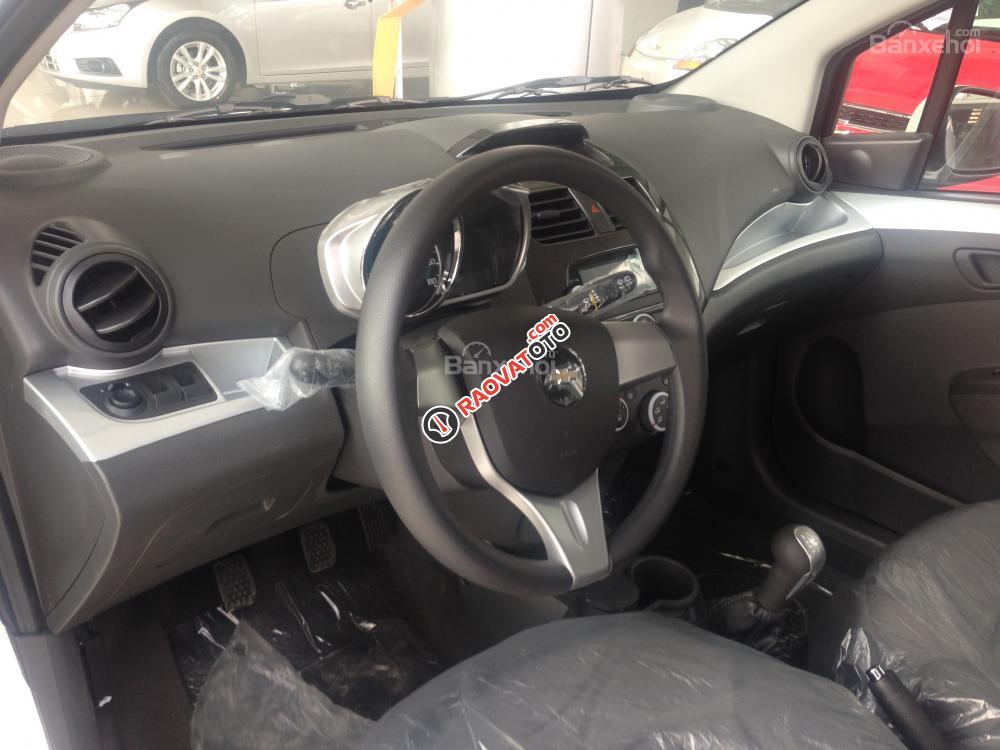 Chevrolet Spark Duo giá 279tr, hỗ trợ vay NH trả trước 70tr, bảo hành chính hãng 3 năm, LH Nhung 0975.768.960-4