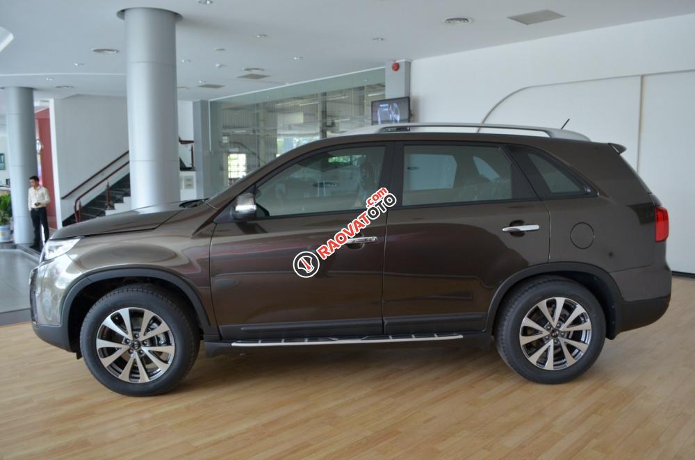 Kia Phú Mỹ Hưng - Bán Kia Sorento cao cấp tháng 12/2017 màu nâu, giá cực hấp dẫn LH: 0934.075.248-2