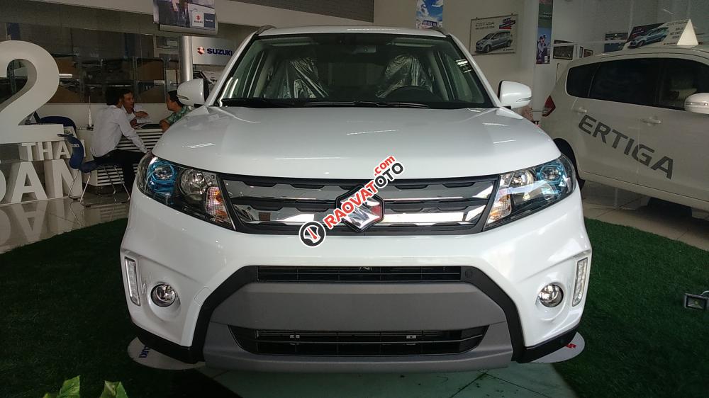 Suzuki Vitara - 2017 - màu trắng - xe có sẵn- khuyến mãi 50 triệu - liên hệ 0906612900-0