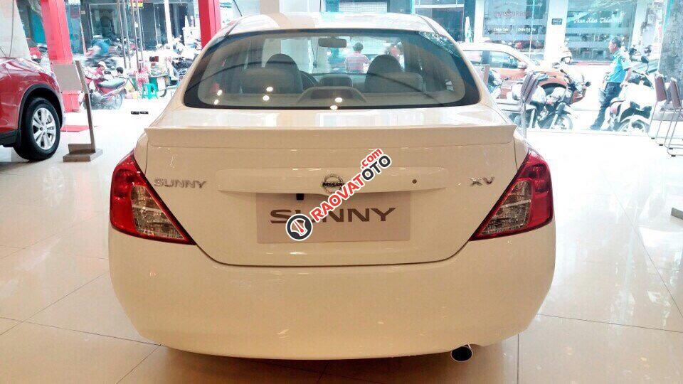 Bán Nissan Sunny XV(AT) Premium 2018, hỗ trợ vay 80-90% - LH 0976306333-3
