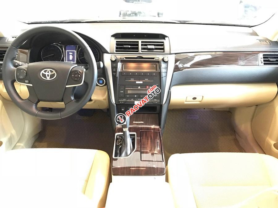 Toyota Camry 2.5Q - Nâu vàng, giá tốt. Nhận xe ngay trong ngày - Đại Lý Toyota Mỹ Đình/hotline: 0973.306.136-2