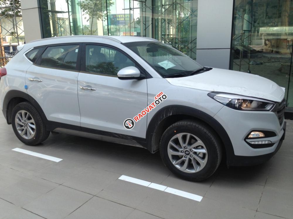 Cần bán xe Hyundai Tucson đời 2017, màu trắng, nhập khẩu, 960 triệu-10