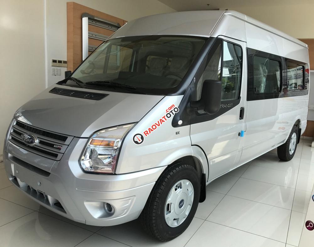 Bán xe Ford Transit 2018 màu bạc, giá thương lượng, liên hệ để lấy giá gốc-1