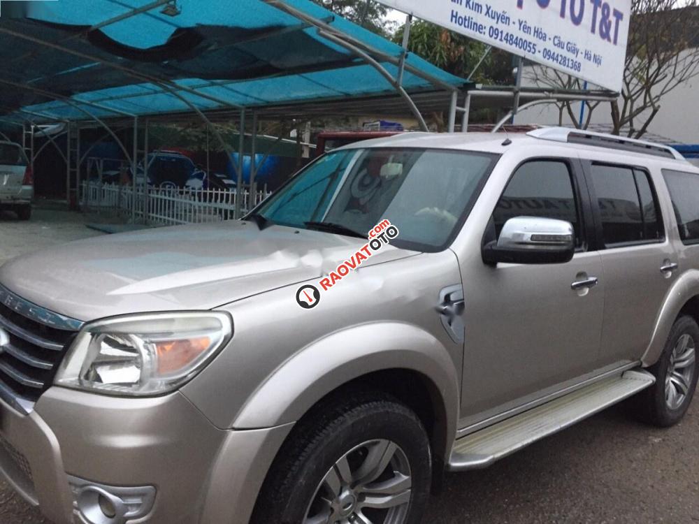 Cần bán gấp Ford Everest đời 2010 số tự động-3