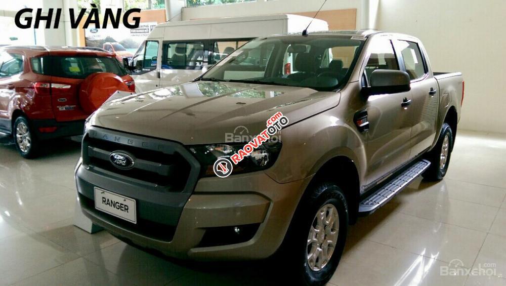 Bán xe Ford Ranger XLS số sàn và số tự động 2017 giá rẻ, giao ngay-0