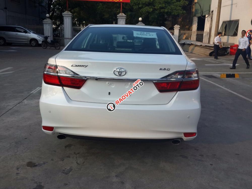 Bán Camry E đủ màu giao ngay. Xe thích hợp chở khách nước ngoài, LH 0911404101-1