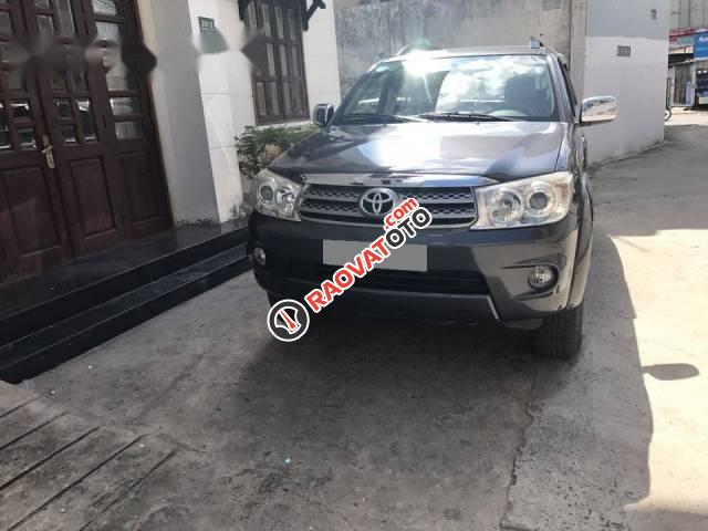 Cần bán lại xe Toyota Fortuner AT đời 2012 số tự động-1