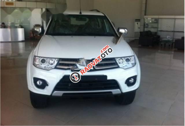 Cần bán Mitsubishi Pajero MT đời 2016 số sàn, 773tr-0