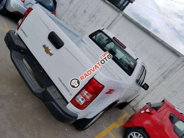 Cần bán xe Chevrolet Colorado 2.5L đời 2017, số sàn, hỗ trợ 98%-3