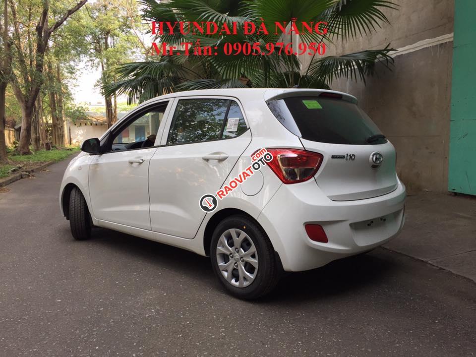 Cần bán Hyundai Grand i10 đời 2018, màu trắng, nhập CKD - Liên hệ TV PKD: 0905.976.950-1