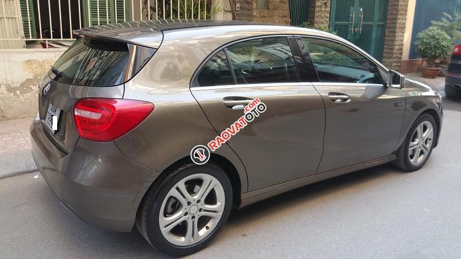 Cần bán xe Mercedes A200 nhập khẩu 2014, màu xám (ghi), nhập khẩu, giá cạnh tranh-6