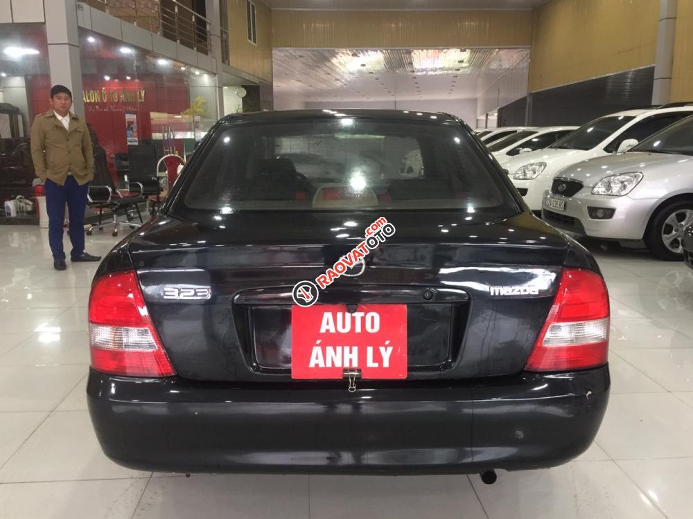 Bán xe Mazda 323 năm 2001, màu đen, giá tốt-7