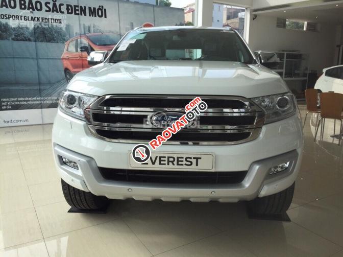 Bán Ford Everest nhập khẩu chính hãng giá khuyến mại chỉ 1 tỷ 75 triệu, trả góp 80% xe, lãi suất 0.6%, hotline: 0911447166-0