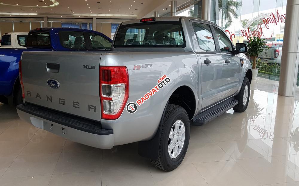 Bán xe Ford Ranger 2.2L XLS 4x2 AT đời 2017, nhập khẩu nguyên chiếc-6