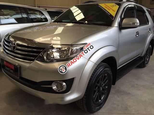 Cần bán gấp Toyota Fortuner 2.7V đời 2016 số tự động-0