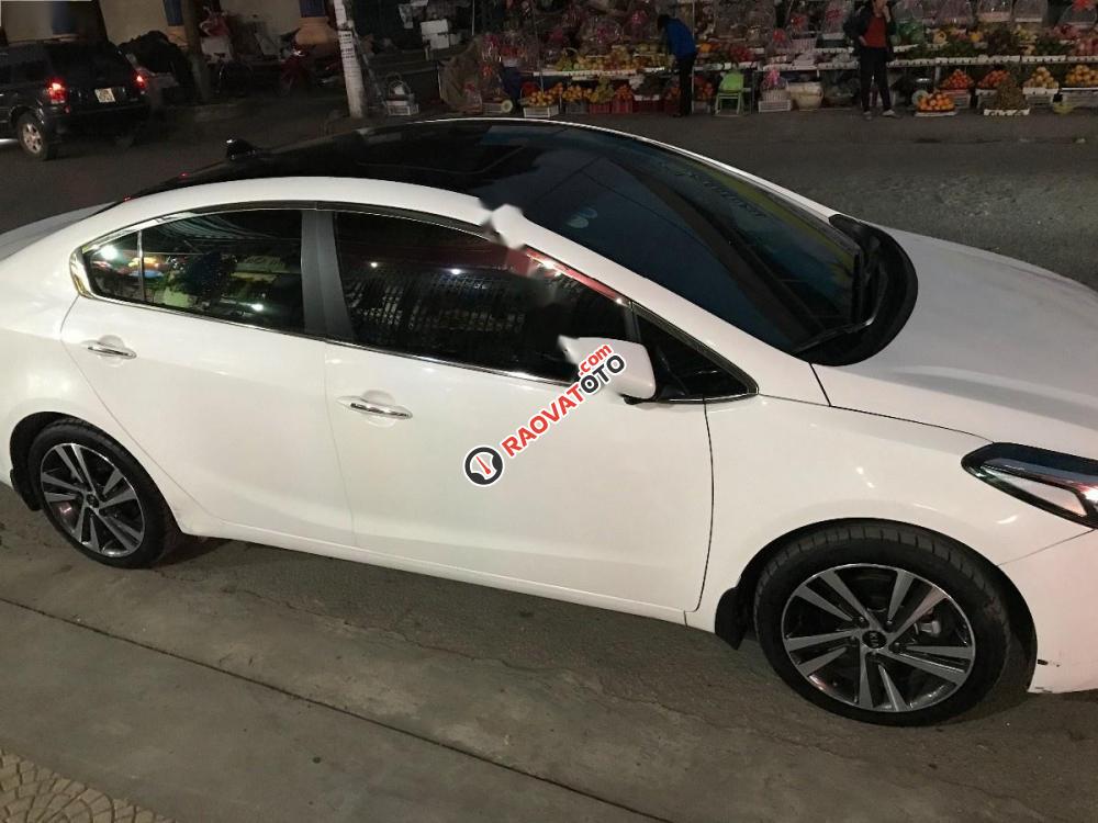 Bán xe Kia Cerato 2.0 năm 2017, màu trắng xe gia đình-0