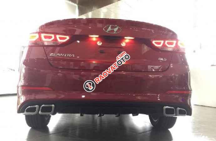 Giá xe Hyundai Elantra màu đỏ_ Ưu đãi lên tới 70 triệu_ Trả góp 90%. LH Hương: 0902.608.293-2