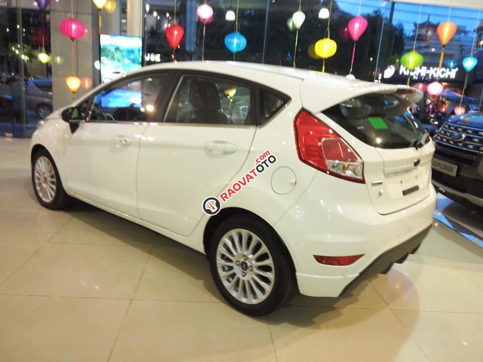 Ford Fiesta 1.0AT giảm 150Tr tiền mặt, giao xe toàn quốc-6