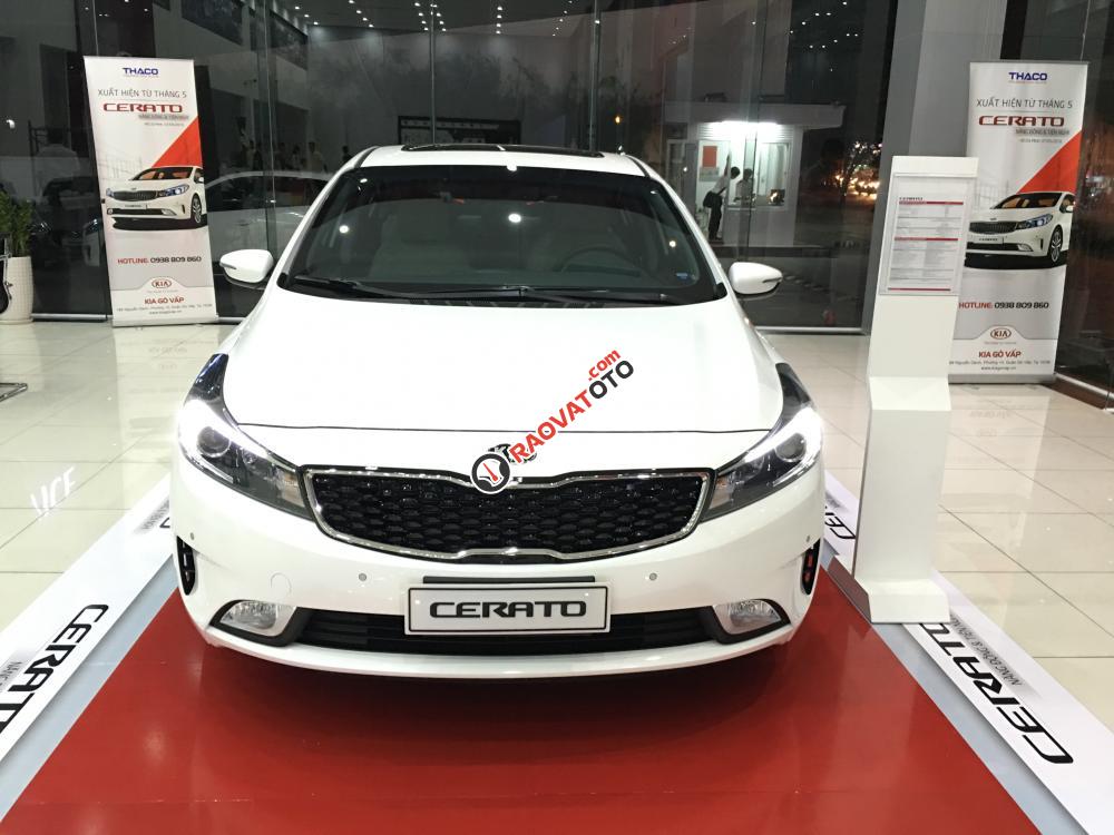 Cerato số sàn, đủ màu, giao xe ngay, hỗ trợ vay trả góp đến 85% giá trị xe, gọi ngay 0906.969.445 tư vấn tốt nhất-0