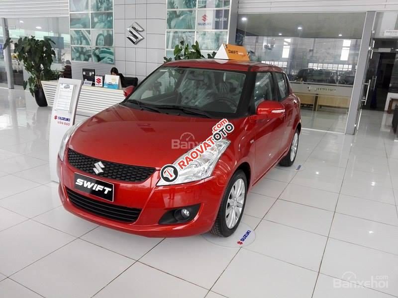 Bán xe Suzuki Swift sản xuất 2017, màu đỏ-2