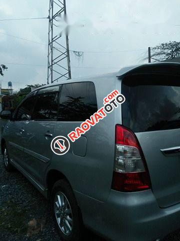 Bán xe Toyota Innova năm 2012, màu bạc  -5