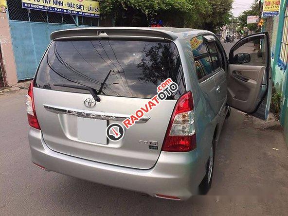 Cần bán gấp Toyota Innova đời 2013-2