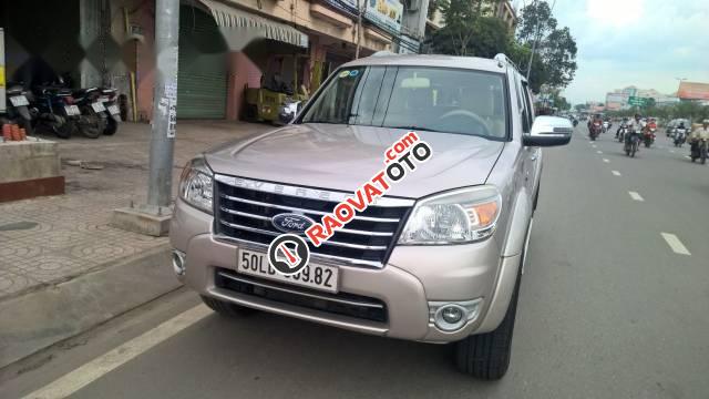 Cần bán xe Ford Everest MT đời 2011 số sàn-1