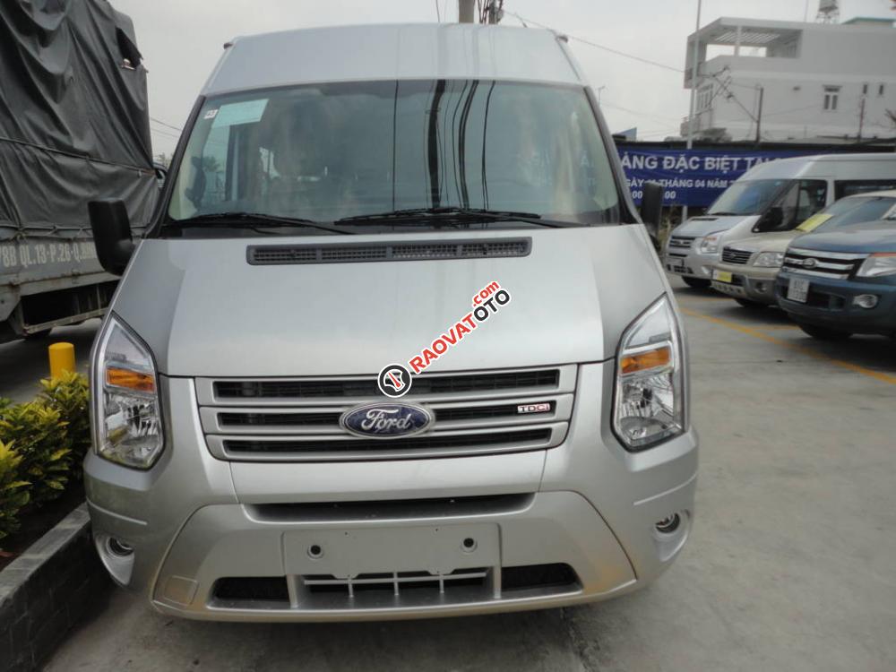 Xe Ford Transit Mid sản xuất 2017, màu bạc. Ưu đãi lên đến 40 triệu tiền mặt - Hỗ trợ trả góp 80%: 0902.608.293-12