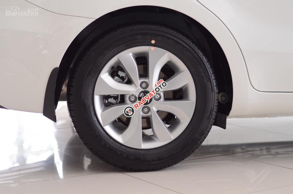 Kia Rio chính hãng, nhập khẩu, giá ưu đãi kịch sàn, hỗ trợ trả góp 85%, call: 0974.478.948-8