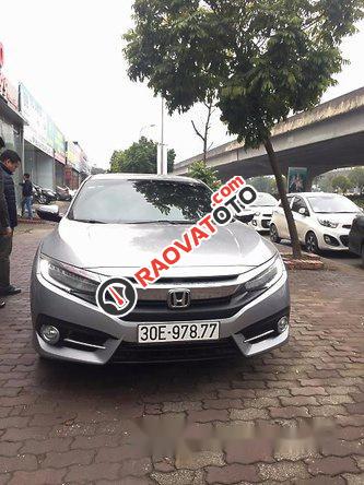 Bán xe Honda Civic 2017, màu bạc, giá tốt-7