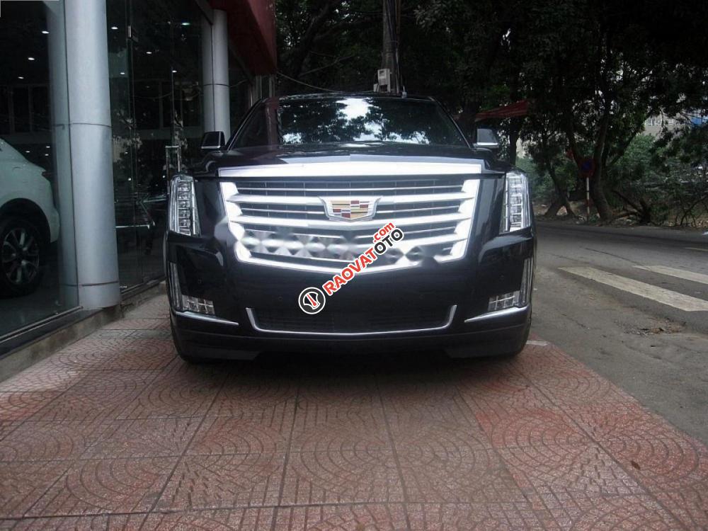 Cần bán Cadillac Escalade ESV Platinium đời 2017, màu đen, nhập khẩu nguyên chiếc-0