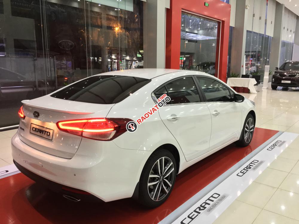 Cerato số sàn, đủ màu, giao xe ngay, hỗ trợ vay trả góp đến 85% giá trị xe, gọi ngay 0906.969.445 tư vấn tốt nhất-4