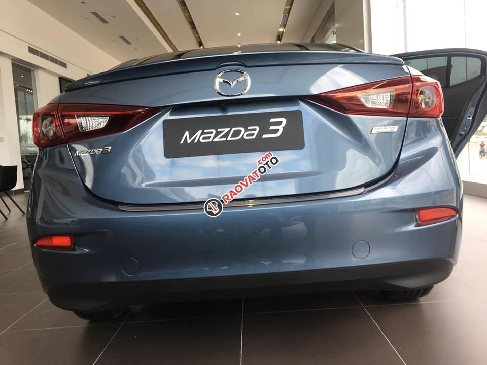 Mazda 3 mới giá rẻ nhiều ưu đãi-2